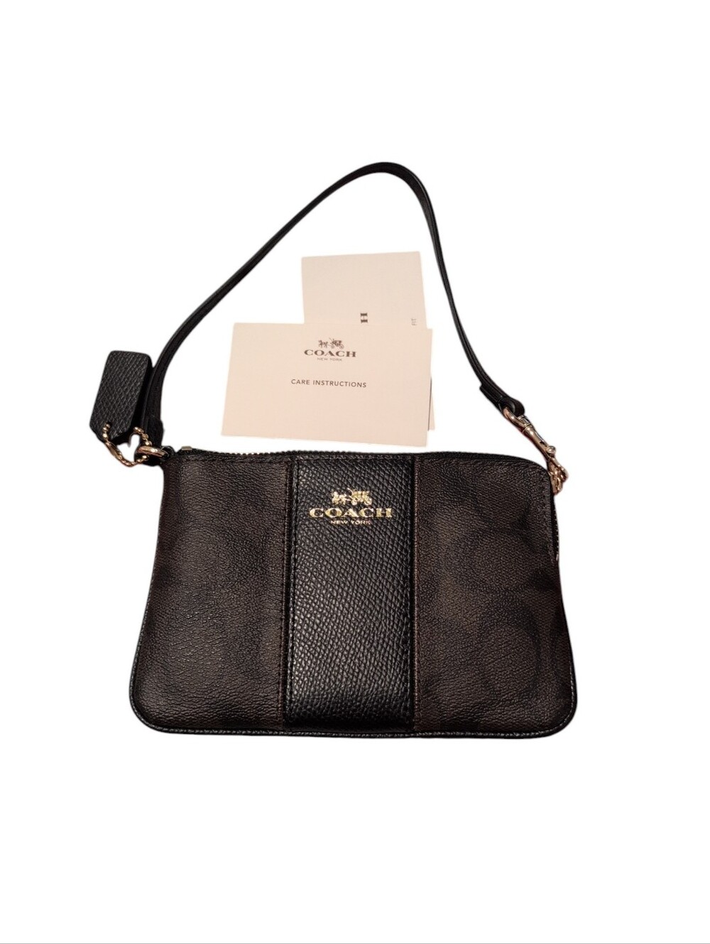 NWT Coach Corner Zip Wristlet